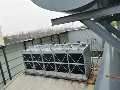 闭式冷却塔为什么应用软化水及喷淋系统的自动化(闭式冷却塔喷淋)