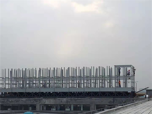 冷却塔的工作原理是什么？(冷却塔的工作原理是什么)