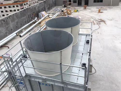 冷却塔的除雾系统(冷却塔系统工作原理)